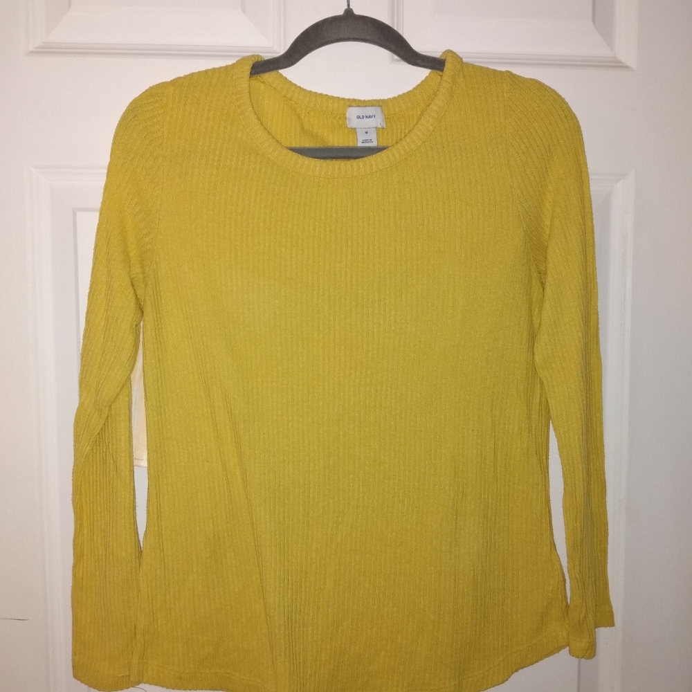 This a simple shirt from Old Navy